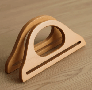 ALÇA DE MADEIRA VAZADA GRANDE CIRCULO